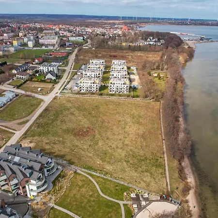 Nexo U Doroty 2os * Puck